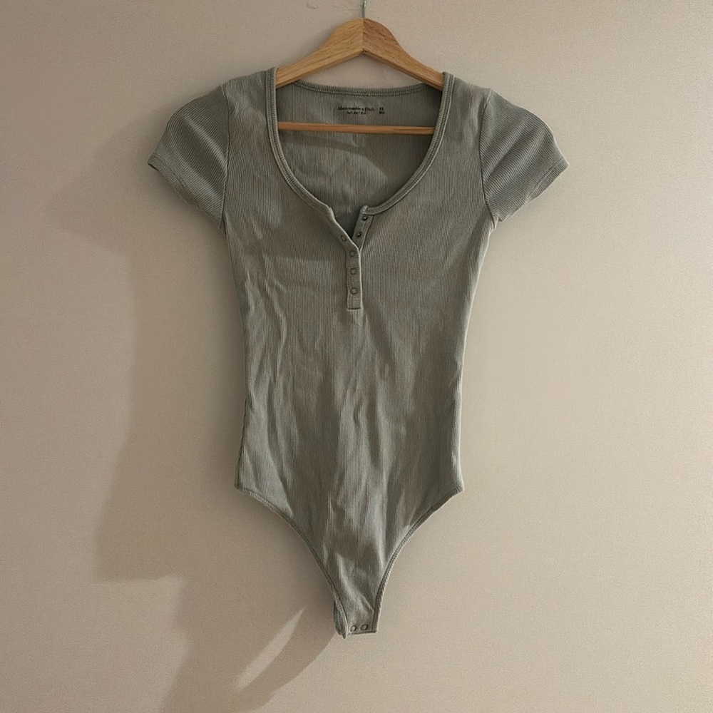 Abercrombie body suit